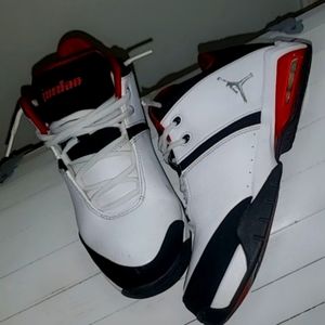 SOLD NIKE Jordan Red White & Black Jumpman 23 on Heel Leather Size 5Y